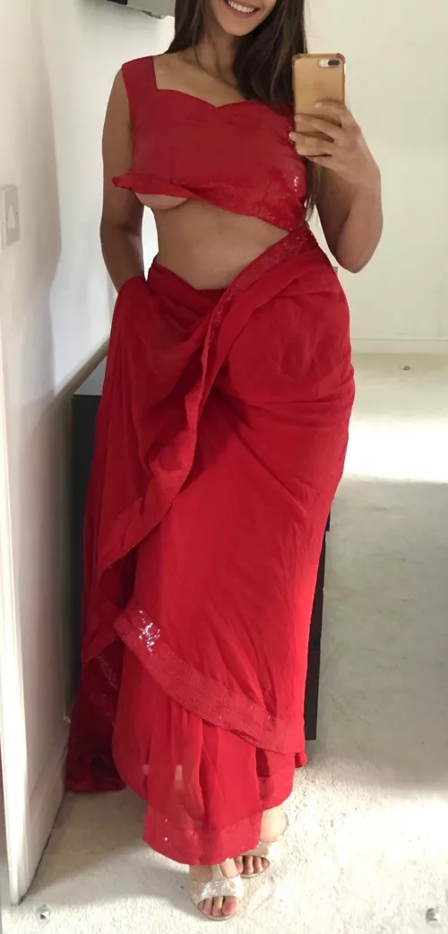 Shall we make sari underboob and heels a new trend? 😈💋 British Punjabi Indian by knightrider69x