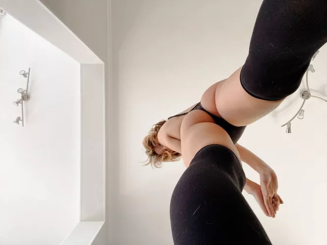 Shall we take a walk? by elia_aqh