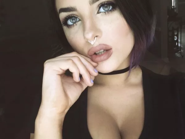 Shannon Bubb by [deleted]