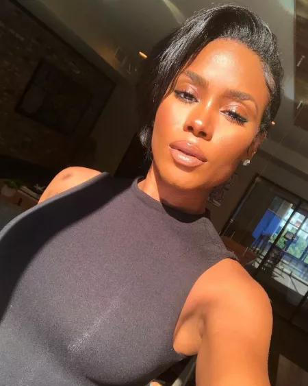 Shannon Thornton by poluza112