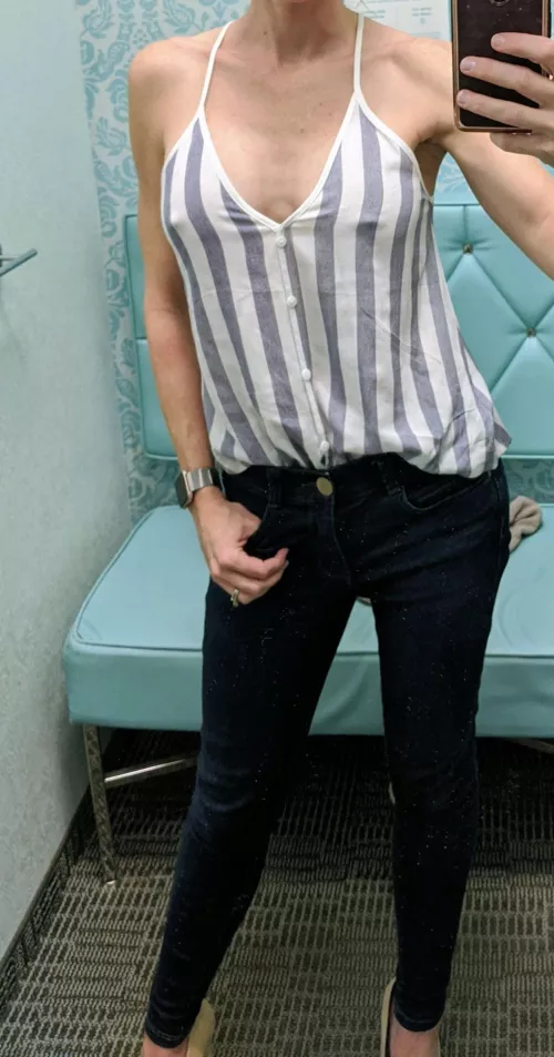 Sharing pics from the dressing room 😉 by Captain_5