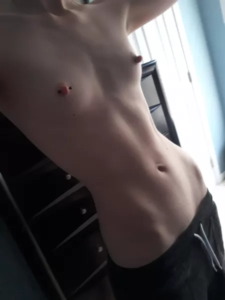 sharp pokies and sharp hip bones by rpfor