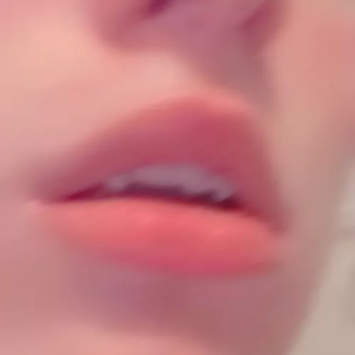 sharp teeth >:] by your-bi-femboy