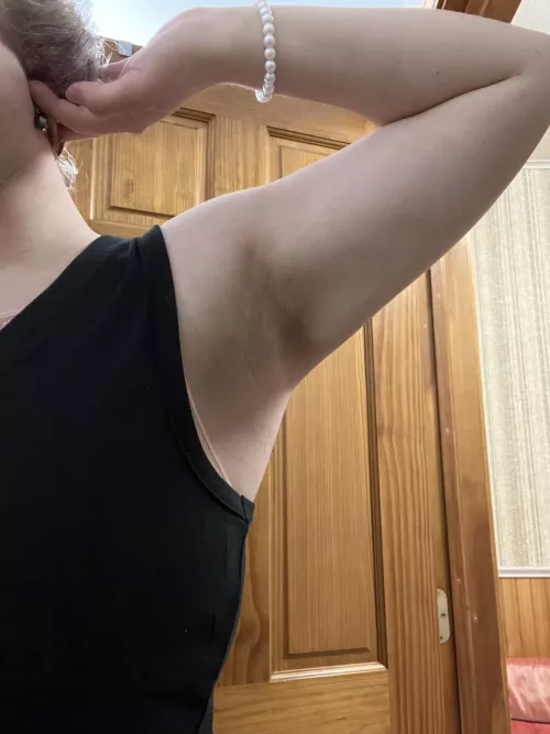 shaved my armpits for the first time in a while! by desporkable