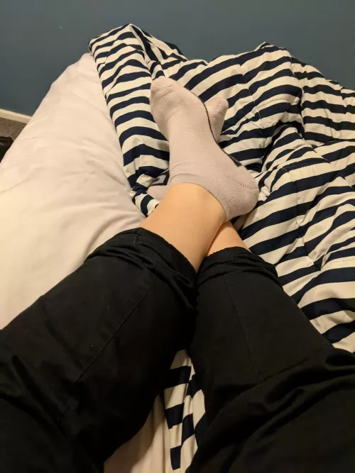 Shaved my legs last night 😋😊 by Quintoe