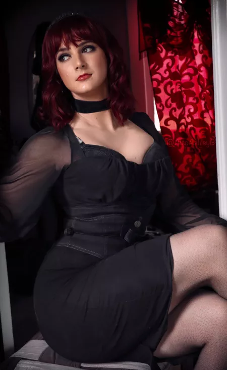 She bangs, she bangs... by AlsoAshley