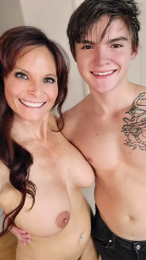 She is 52 years old And every day she fuck with young guy 🍆🍆 posted by looon18