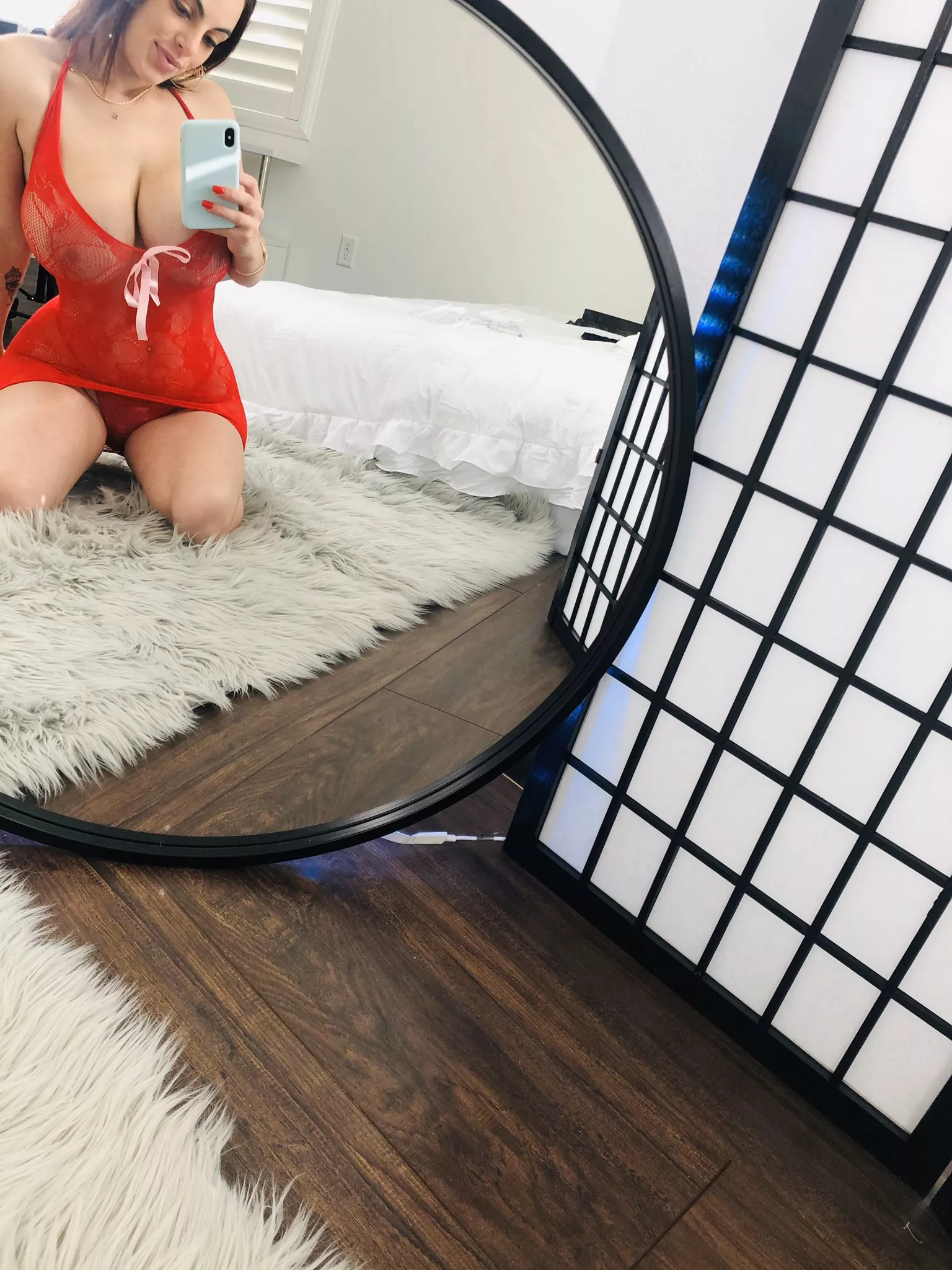 She is so hot🔥🔥🔥 posted by FearlessGrapefruit2