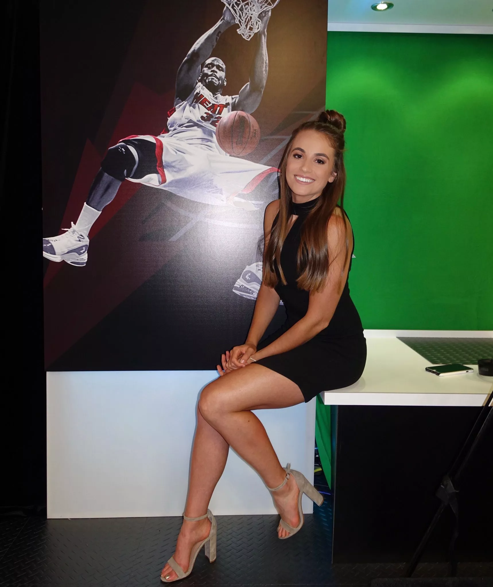 She is so sexy posted by d00dle1