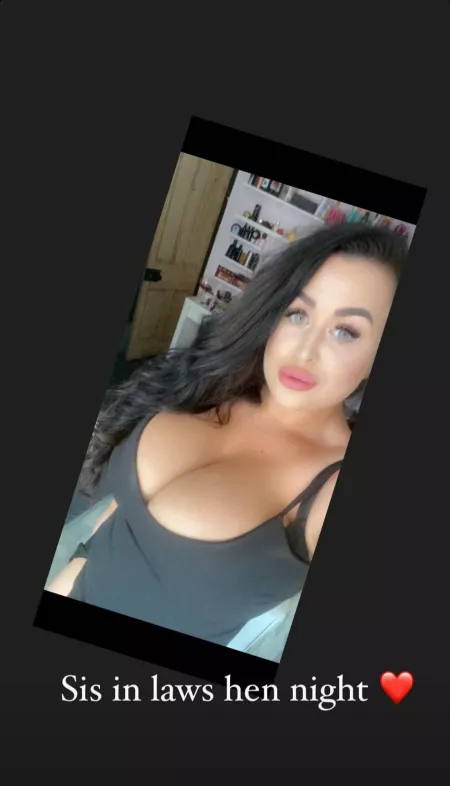 She knows her best asset by BoobsRJustGreat