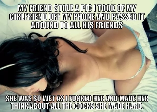 She loves knowing they've seen her naked by Lilah_Page