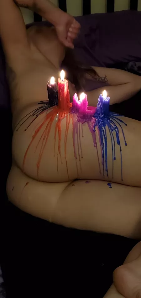 She loves that little burning sensation. She got a lot more than a little burning sensation this time. Every giggle spilled a little more down her ass. by Anonemousse32