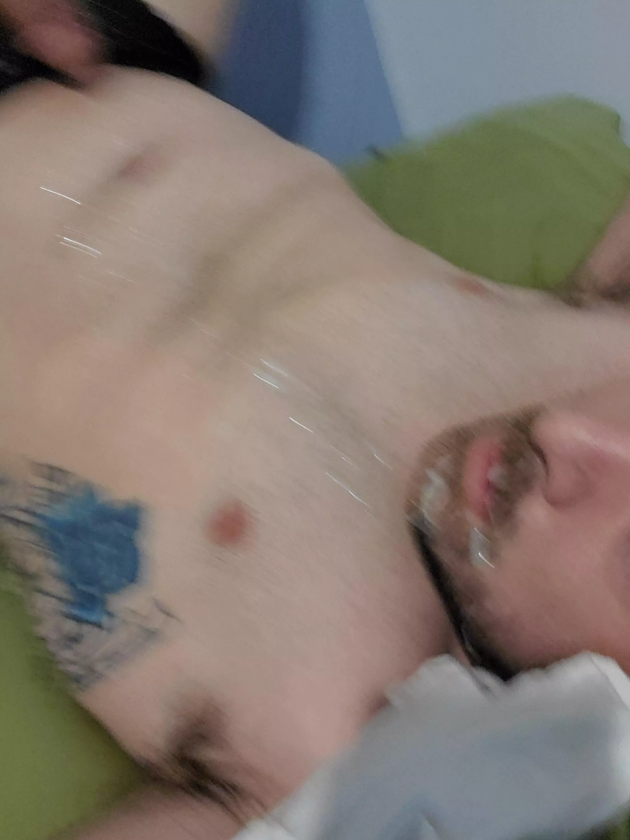 She made me JO on myself posted by SFrost489