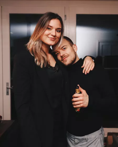 She makes most men look small... by Dramaqueen1991