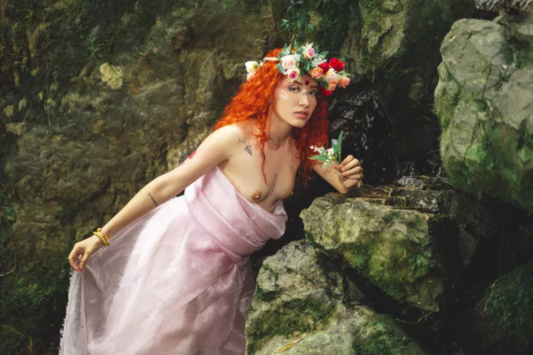 She really looks like a fairy of the woods by XLoveCam