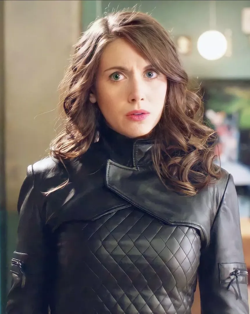 She sports that leather really well posted by sweet8lb6ozbabyjesus