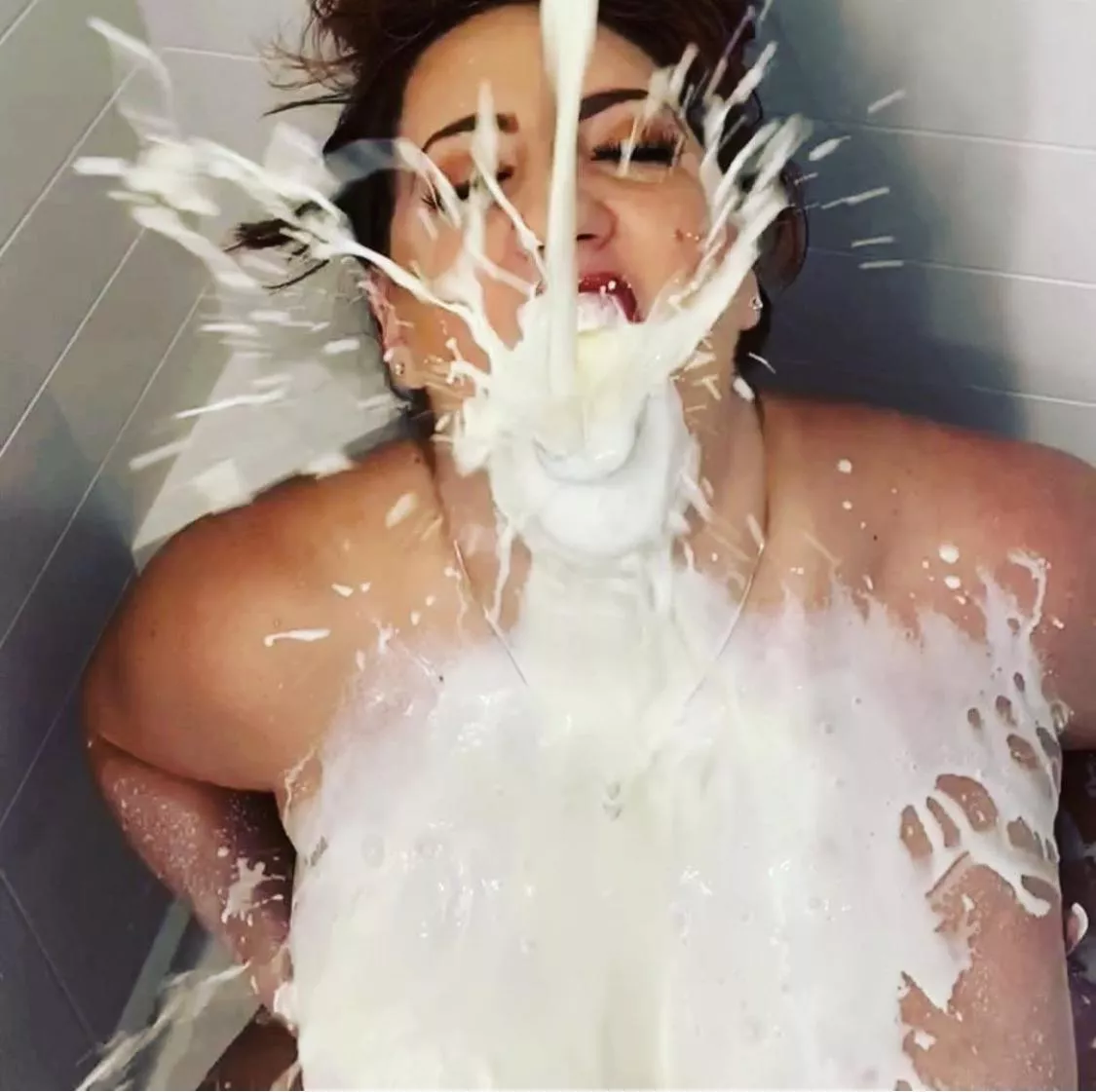 She still kills it tho posted by SnowBunnyy93