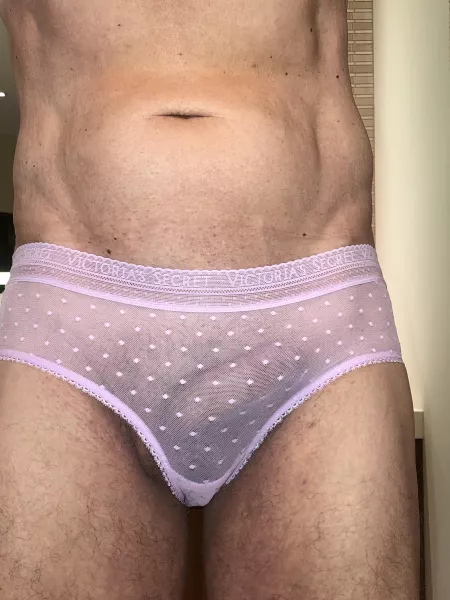 Sheer comfort by Tutoyer