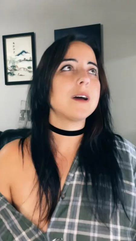 She'll do it with some more ppl here by RealMute