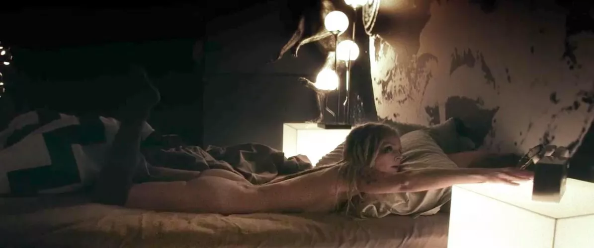 Sheri Moon Zombie Ass Shot. by ebolawithcheese