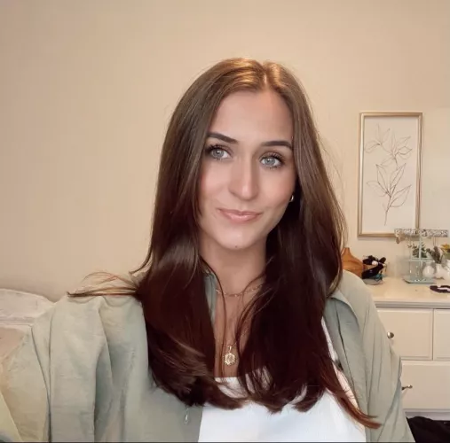 she’s a beauty (irtr) by Emergency-Tooth-2514