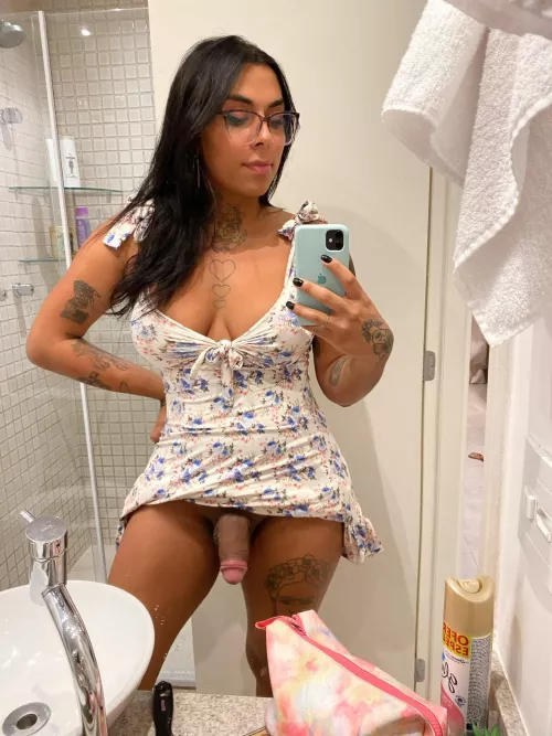 She’s calling you papi by DaphneThickAss