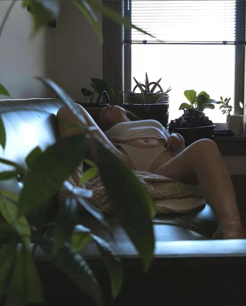 She’s getting all artsy now [IG] posted by BigMcLargeHuge90