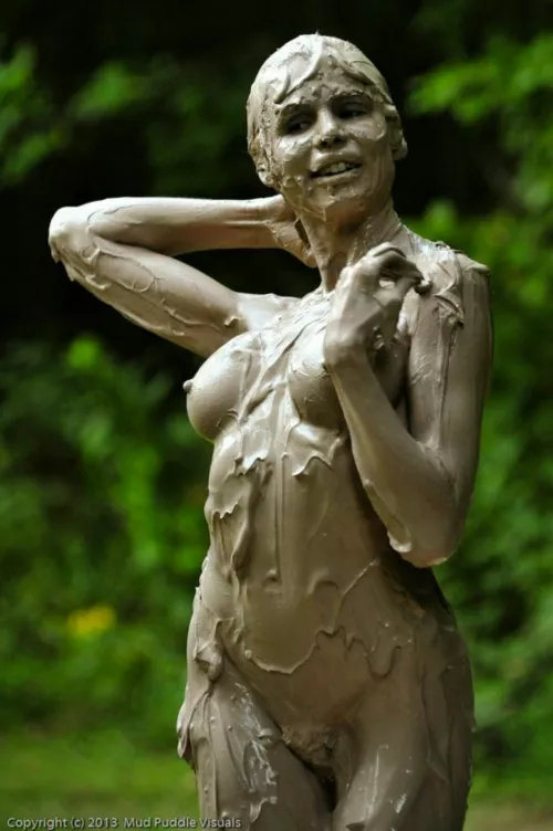 She's gorgeous by _Anonymous_Account_