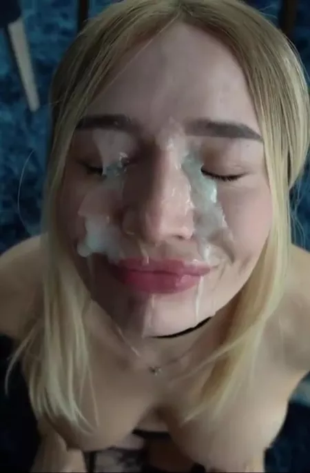 She's proud of it by iLoveBlowjobstoo