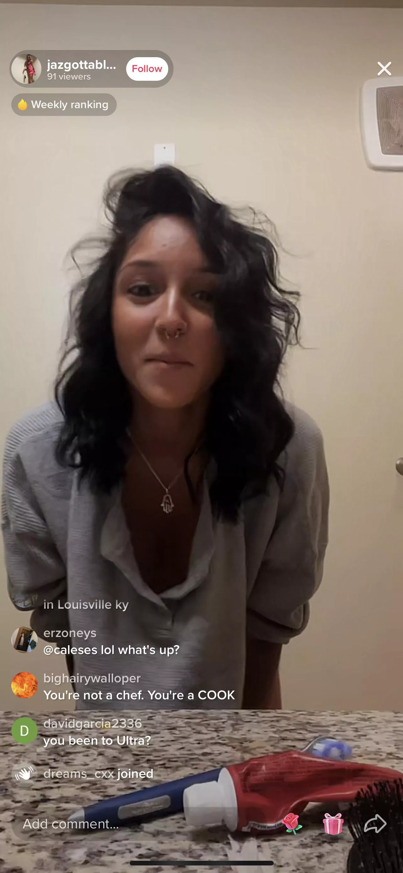 She’s slipping and don’t care get her views! posted by Ok_Department_1418