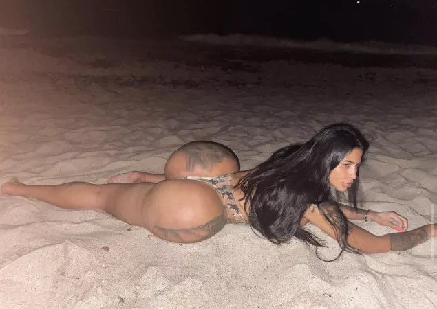 She’s slowly making her way into my Top 5 by mikewill6900