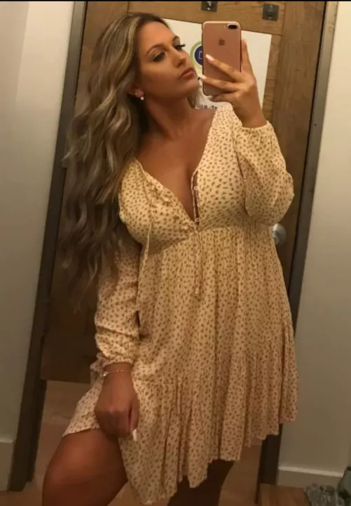 She's so pretty IRTR by e-jarlboi