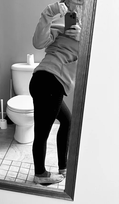 She’s sweet butt a psycho? by pageroni95