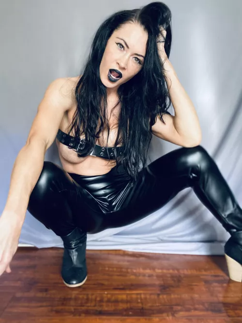 Shiny everything ✨ by RiahJadeXxx