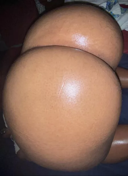 Shiny peach by ImpossibleValuable42