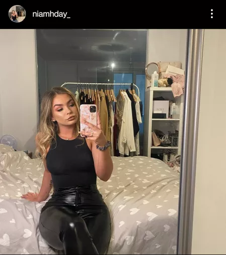 Shiny trousers by Akter2020