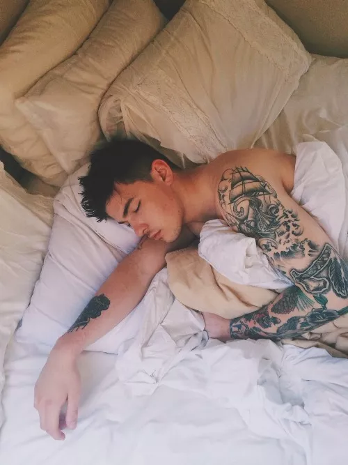 Ships in the night posted by lickitforme