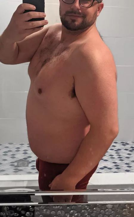 Shirtless hoe pic by ExpensiveBurrito