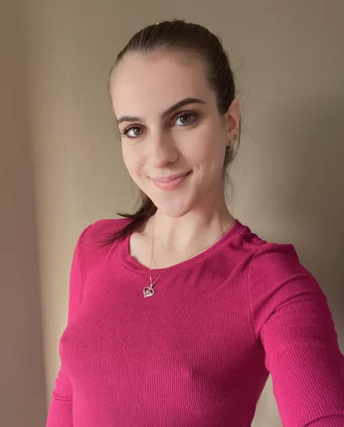 Shirts always look better without a bra by glamzmel