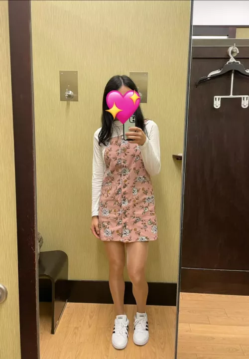 Shopping in glossy hose :) by _em_babyxx