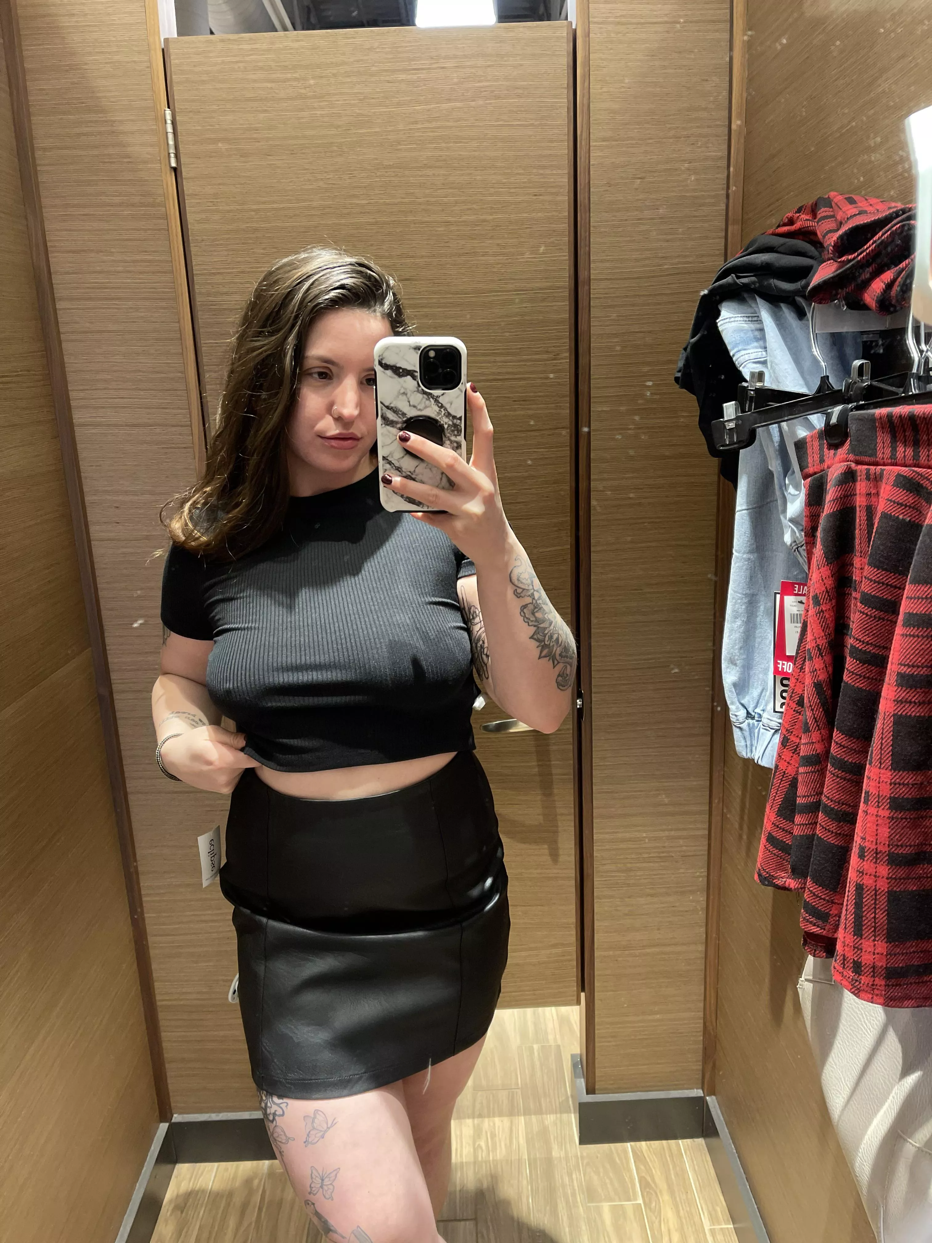 Shopping spree 🛍 posted by Aryia-belle