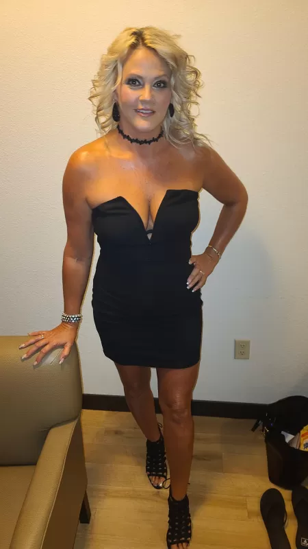 Short and strapless f47 by shellbell694