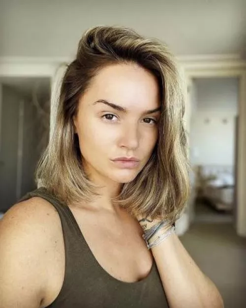 Short Hair - Don’t Care by Wittyexcellence