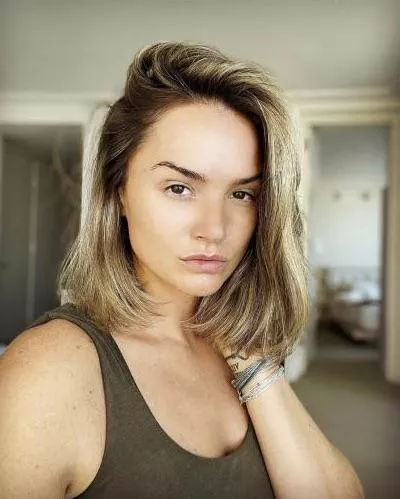 Short Hair - Don’t Care posted by Wittyexcellence