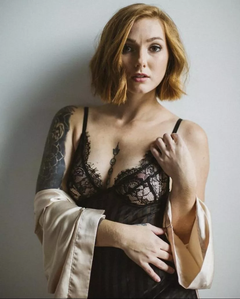 Short hair posted by BigMcLargeHuge90