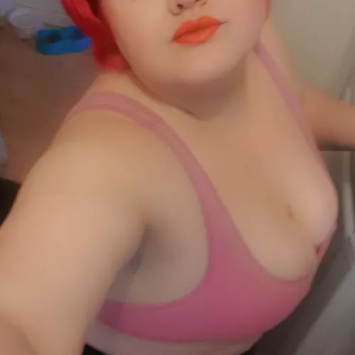 Short haired and firey! by Addedsugar32