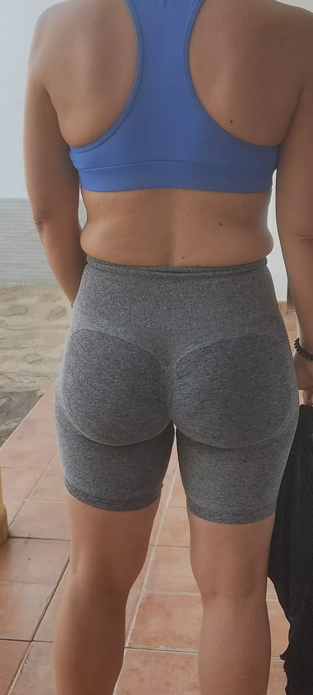 Short leggings posted by tgrilo