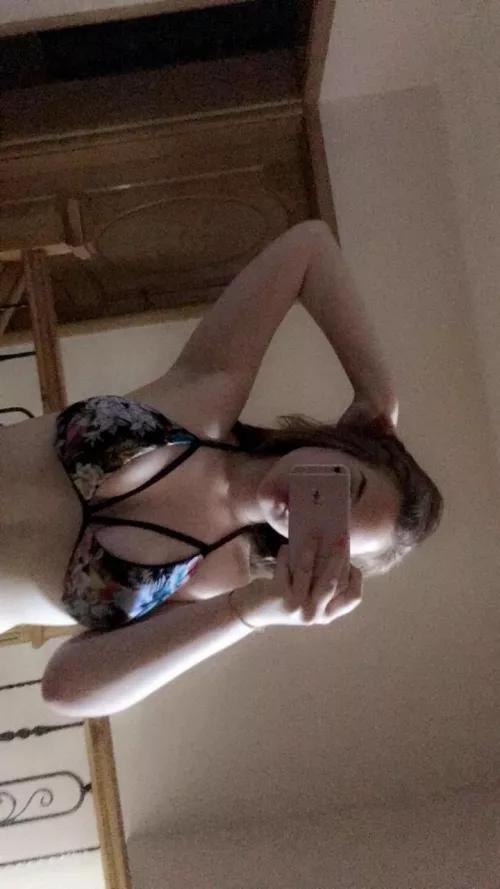 Should be happy i even allowed you to see me 😇 by kindam3ss3dup