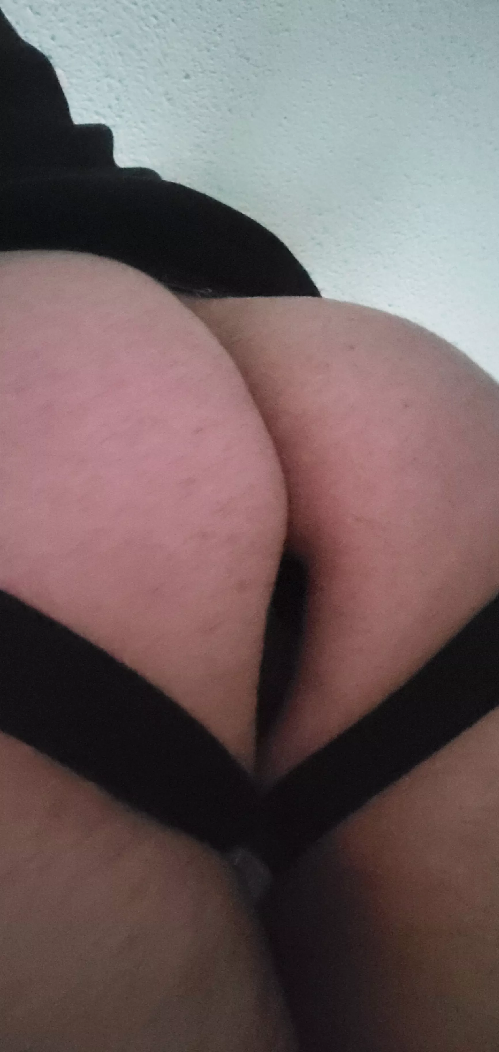 Should help my shift go by fast tonight posted by _reian_