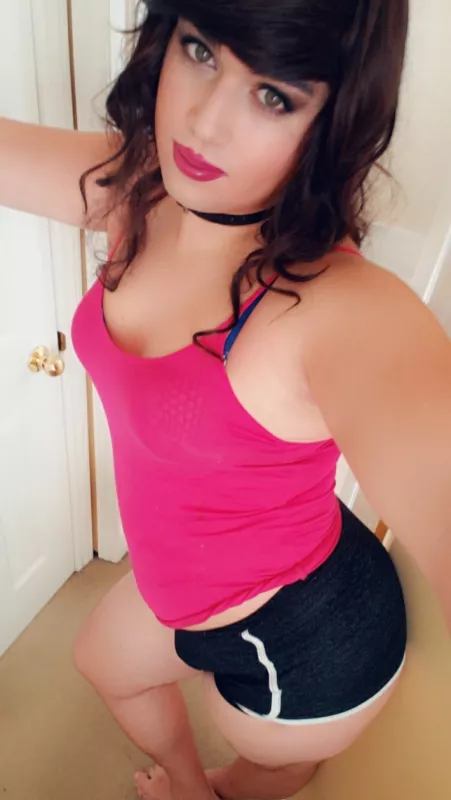 Should I be a full-time femboy? by mattiethebaddie